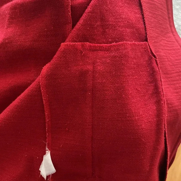 Icebreaker sz S red zip front 100% merino wool reflector strip and zip pockets - Picture 9 of 9